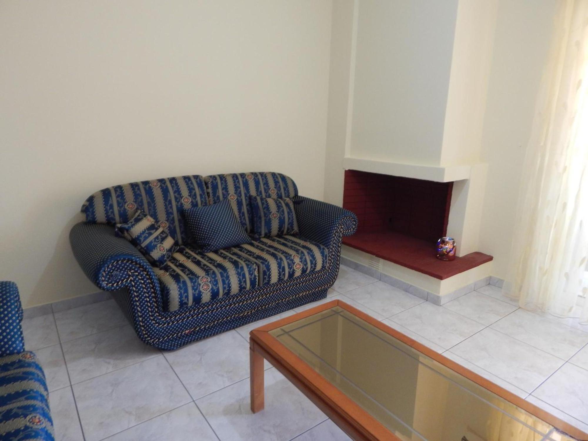 Angela's With Beautiful Balcony View * Agios Konstantinos (Phthiotis)