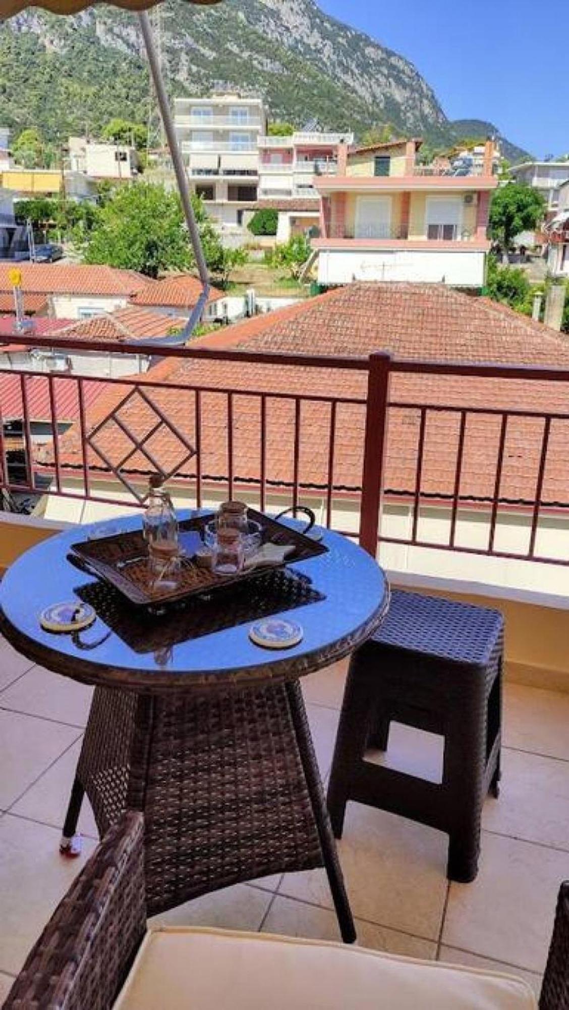 Angela's With Beautiful Balcony View Apartment Agios Konstantinos (Phthiotis)